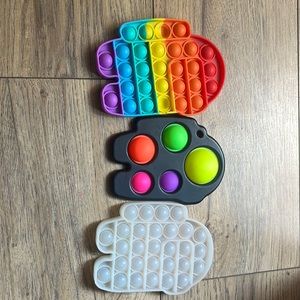 3 Among us fidgets!👽